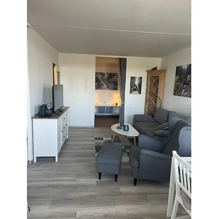 펜션 With 2 Bedrooms 알테나우